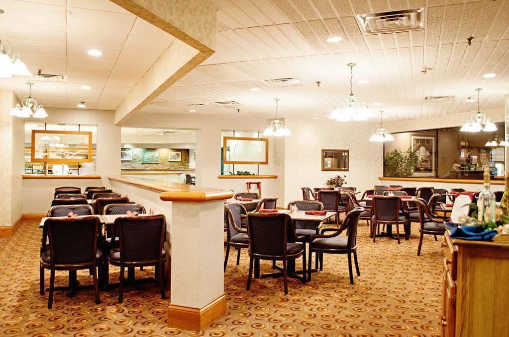 Fern Valley Hotel And Conference Center Louisville Exterior foto